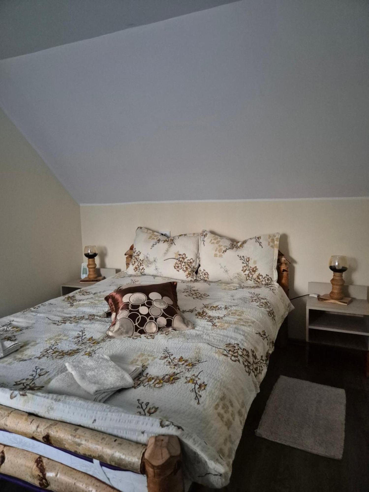 Casa Din Livada - Cazare Magherus Topliţa Exterior foto